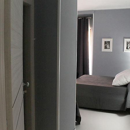 Gardenia Luxury Room เปสการา ภายนอก รูปภาพ