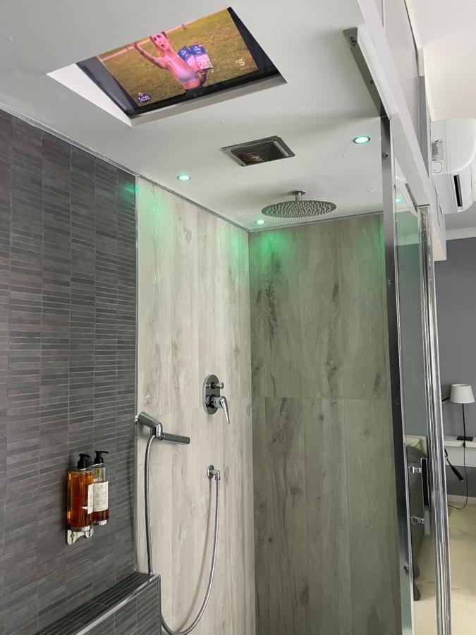 Gardenia Luxury Room เปสการา ภายนอก รูปภาพ